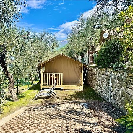 Monja Camping Village Brenzone sul Garda Eksteriør billede