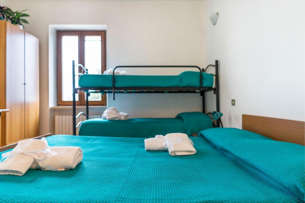 Monja Camping Village Brenzone sul Garda Eksteriør billede