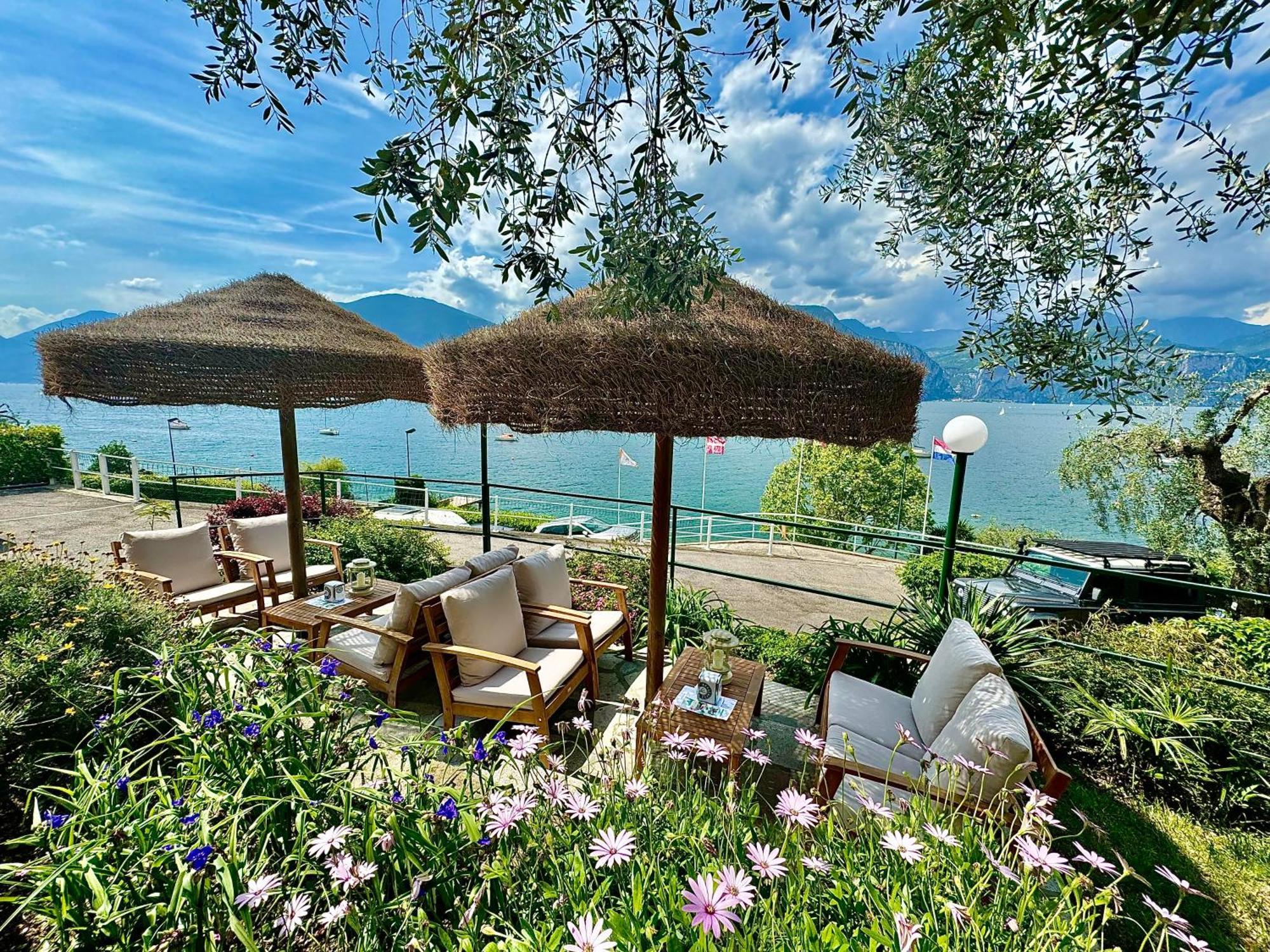 Monja Camping Village Brenzone sul Garda Eksteriør billede