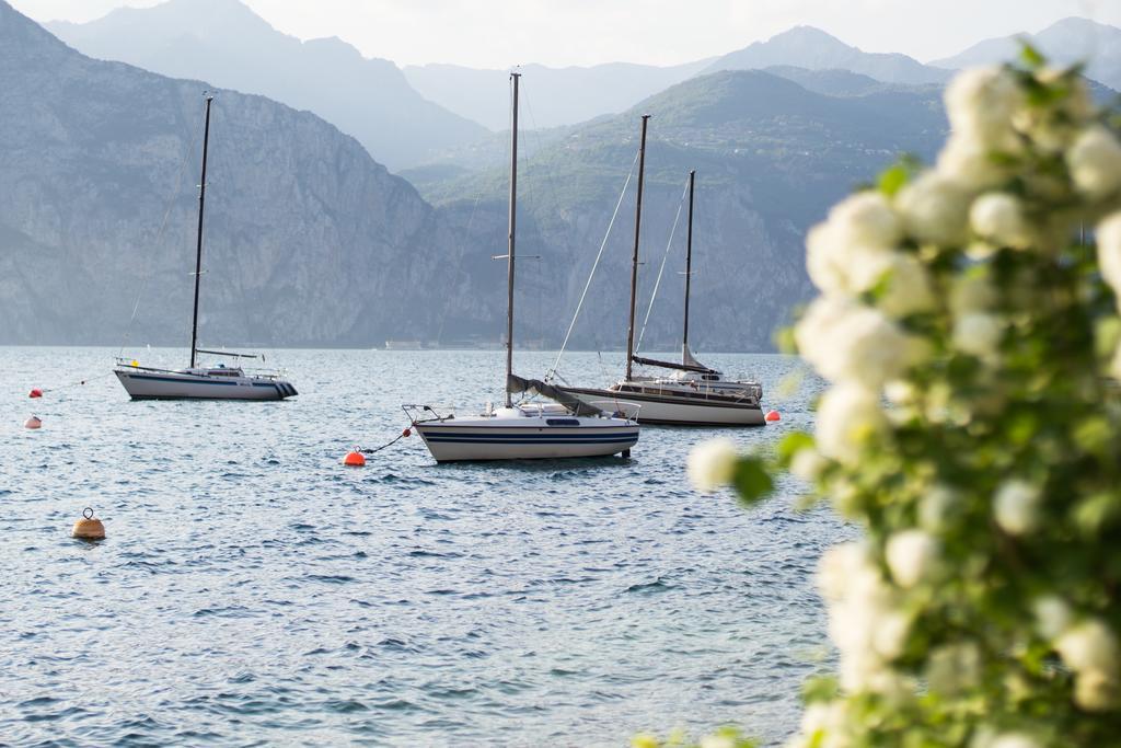 Monja Camping Village Brenzone sul Garda Eksteriør billede